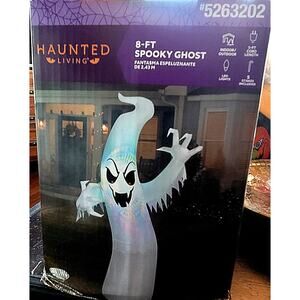 Halloween Haunted Living 8 Foot Spooky Ghost Airblown Inflatable LED Lights